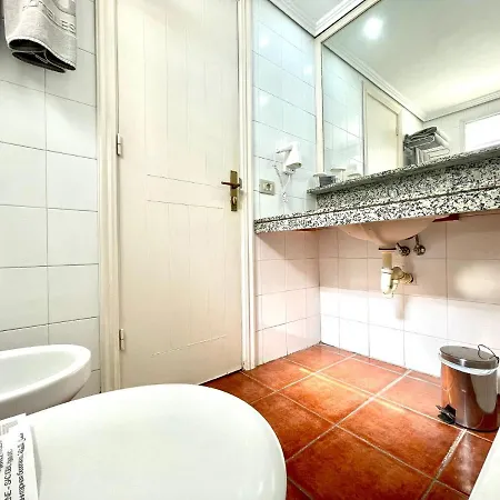 Διαμέρισμα With Wifi, Pool, A 600m From Los Cristianos Beach In Tenerife *