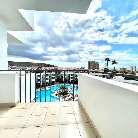 Διαμέρισμα With Wifi, Pool, A 600m From Los Cristianos Beach In Tenerife *